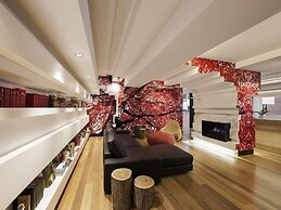 The Sebel Melbourne Docklands Hotel