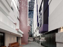 The Sebel Melbourne Docklands Hotel