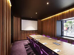 The Sebel Melbourne Docklands Hotel