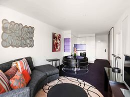 The Sebel Melbourne Docklands Hotel