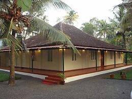 Palm Grove Service Villa