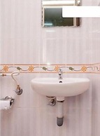 Palm Grove Service Villa