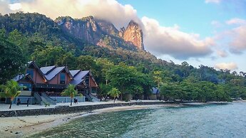Tunamaya Beach & Spa Resort Tioman Island