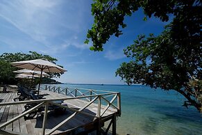 Tunamaya Beach & Spa Resort Tioman Island
