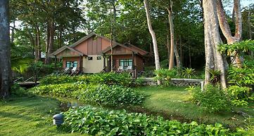 Tunamaya Beach & Spa Resort Tioman Island