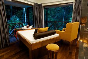 Tunamaya Beach & Spa Resort Tioman Island