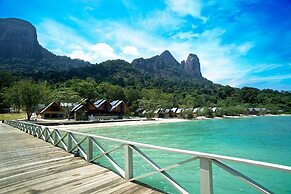 Tunamaya Beach & Spa Resort Tioman Island