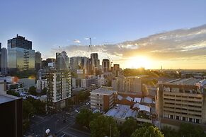 Mercure Melbourne Therry Street