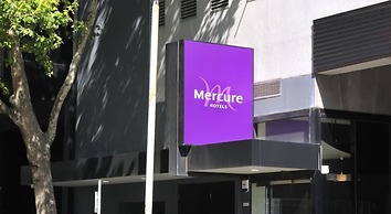 Mercure Melbourne Therry Street