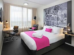 Mercure Melbourne Therry Street