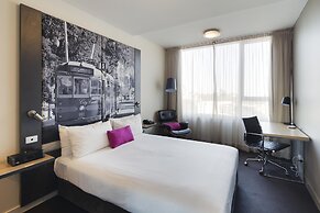 Mercure Melbourne Therry Street