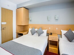 OYO London Guest House