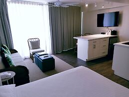 The Imperial Hawaii Resort