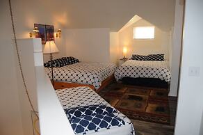 Park City Condo with 6 beds, 3 bedroom, 3 bath, 4 min to ski, 2 min to