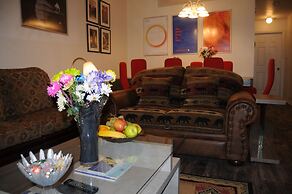 Park City Condo with 6 beds, 3 bedroom, 3 bath, 4 min to ski, 2 min to