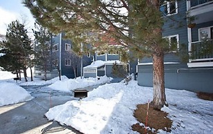 Park City Condo with 6 beds, 3 bedroom, 3 bath, 4 min to ski, 2 min to