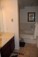 Park City Condo with 6 beds, 3 bedroom, 3 bath, 4 min to ski, 2 min to