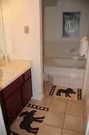 Park City Condo with 6 beds, 3 bedroom, 3 bath, 4 min to ski, 2 min to