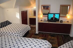 Park City Condo with 6 beds, 3 bedroom, 3 bath, 4 min to ski, 2 min to