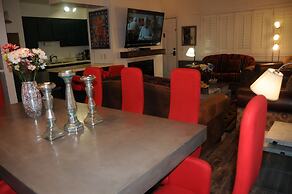 Park City Condo with 6 beds, 3 bedroom, 3 bath, 4 min to ski, 2 min to