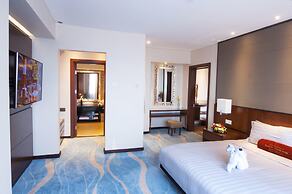 Gumaya Tower Hotel Semarang