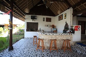 Sunset Coin Lembongan Cottage and Spa