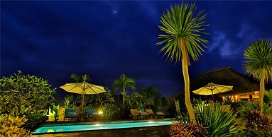 Sunset Coin Lembongan Cottage and Spa