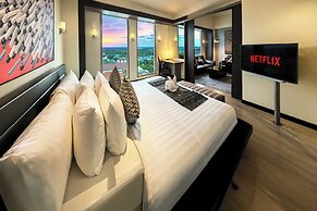 Grand Candi Hotel