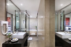 Grand Candi Hotel