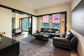 Grand Candi Hotel