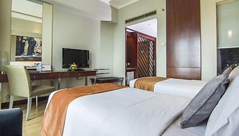 Grand Candi Hotel