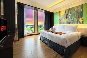 Grand Candi Hotel