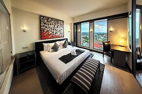 Grand Candi Hotel