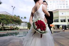 Grand Candi Hotel