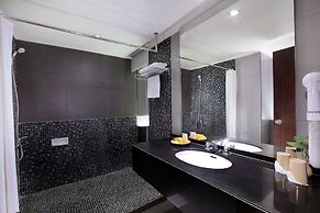 Grand Candi Hotel