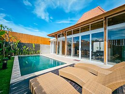 Svarna Suite Seminyak