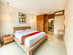 Svarna Suite Seminyak
