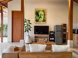 Svarna Suite Seminyak