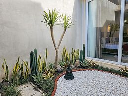 Svarna Suite Seminyak