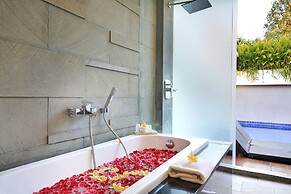 Samaja Beachside Villas