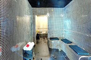 Residence Wat Damnak