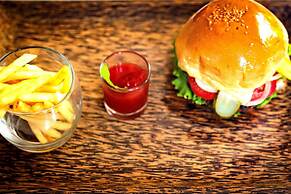 Residence Wat Damnak