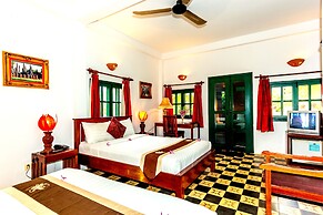 Residence Wat Damnak