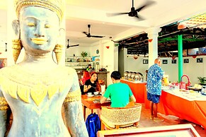 Residence Wat Damnak