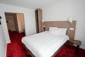 Brit Hotel Essentiel CHOLET