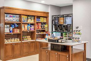 Homewood Suites by Hilton Winnipeg Airport-Polo Park, MB