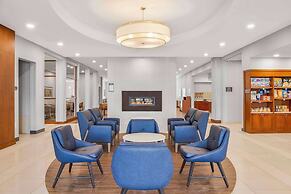 Homewood Suites by Hilton Winnipeg Airport-Polo Park, MB