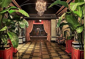 The Pontchartrain Hotel