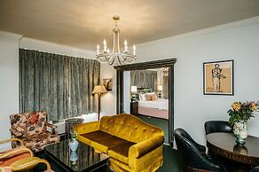 The Pontchartrain Hotel