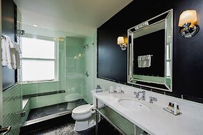 The Pontchartrain Hotel